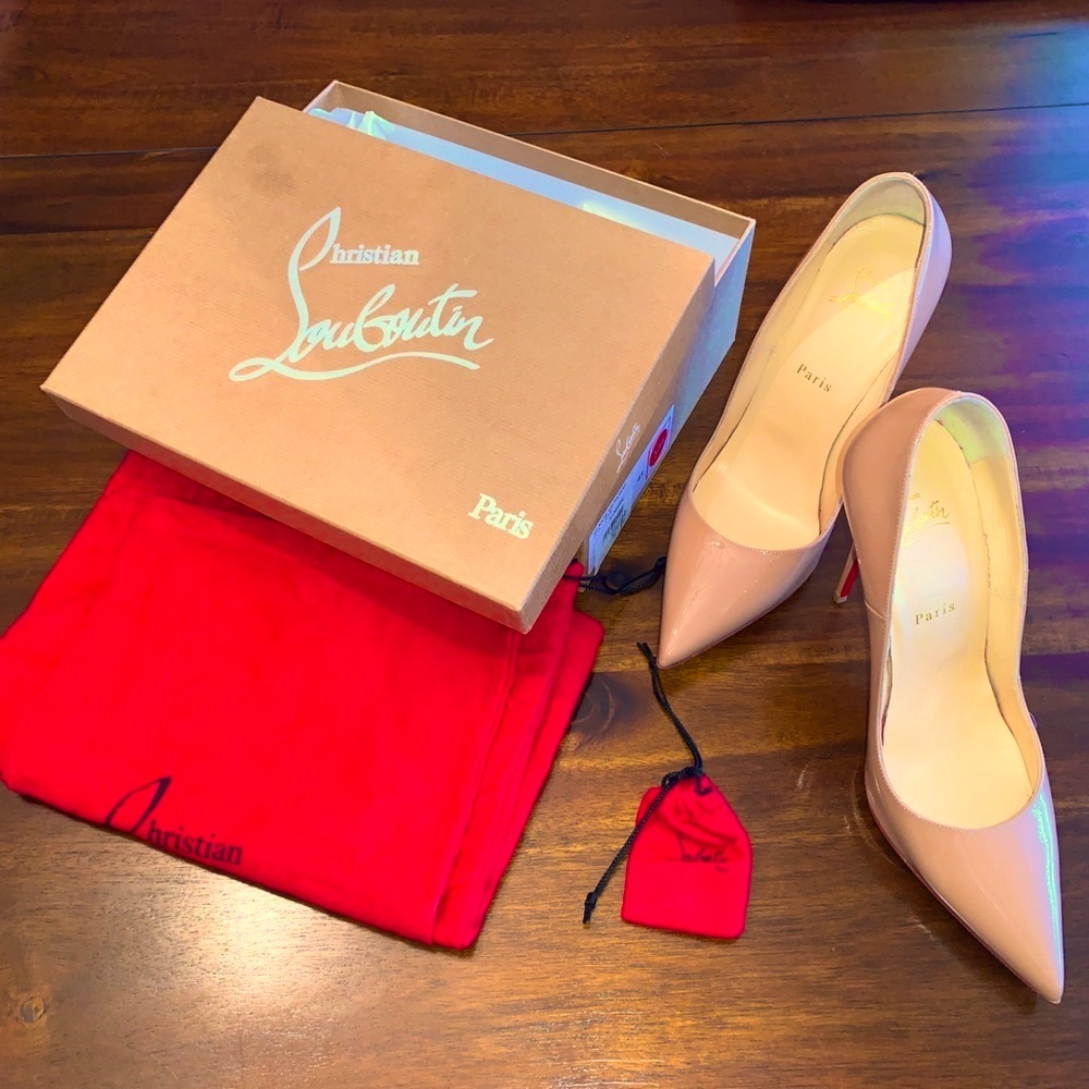 Used in Great Condition Christian Louboutin‘s So Kate Patent Nude Size 41